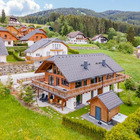 Dağ evi Alpinn Wellness