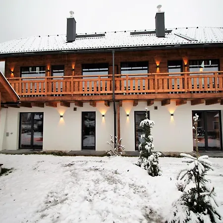Dağ evi Alpinn Wellness