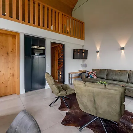 Alpinn Wellness Dağ evi Sankt Margarethen im Lungau