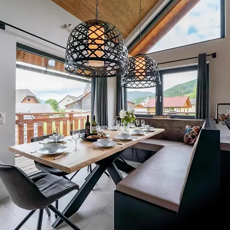 Alpinn Wellness Dağ evi *